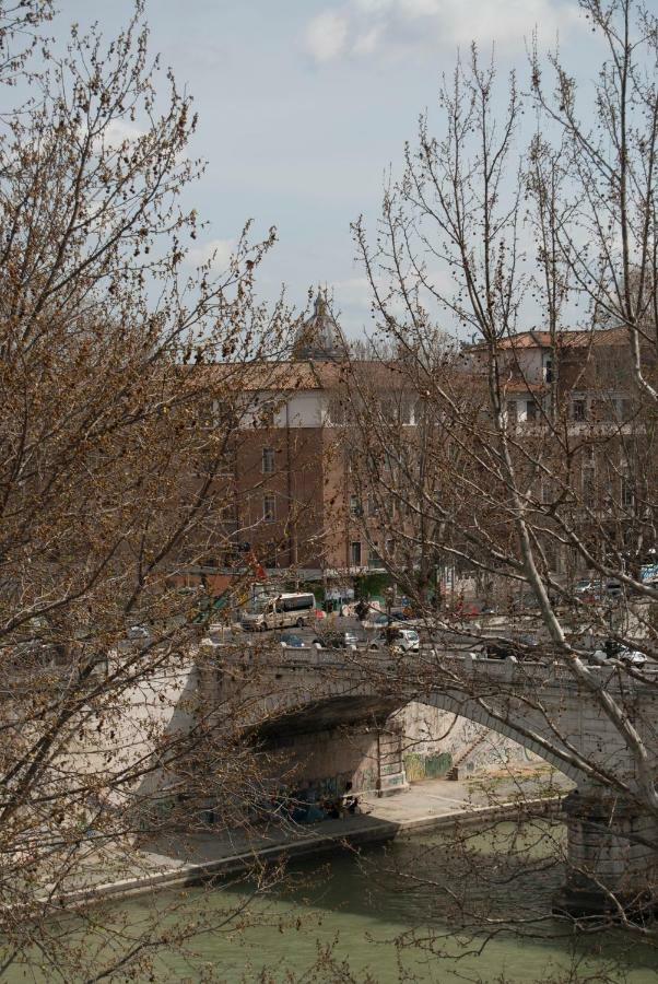 Over The Tiber Loft روما المظهر الخارجي الصورة